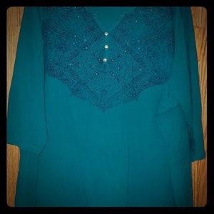 Catherine's 3/4th Sleeve Top